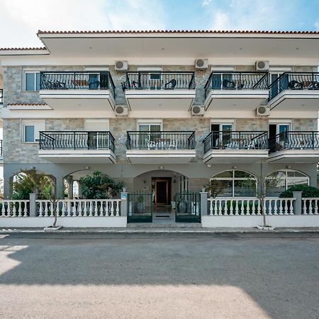 Dionisos Apartments Paralia Dionysiou Exterior foto