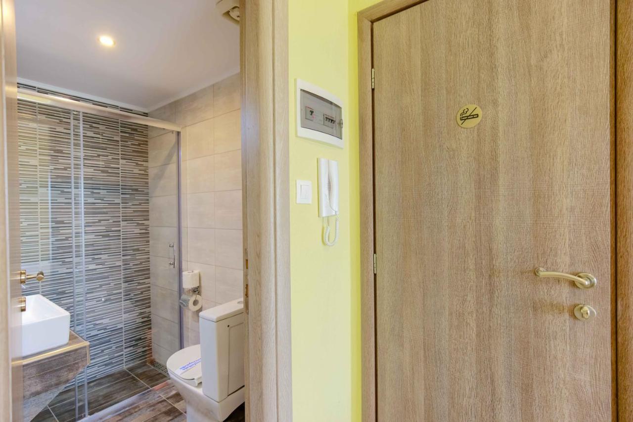 Dionisos Apartments Paralia Dionysiou Exterior foto