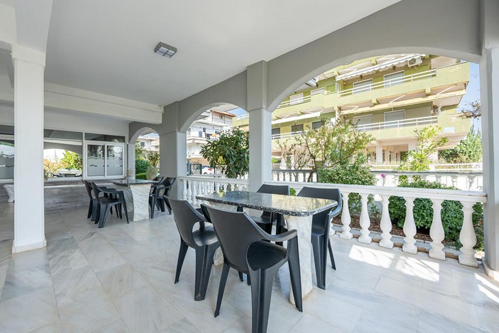 Dionisos Apartments Paralia Dionysiou Exterior foto