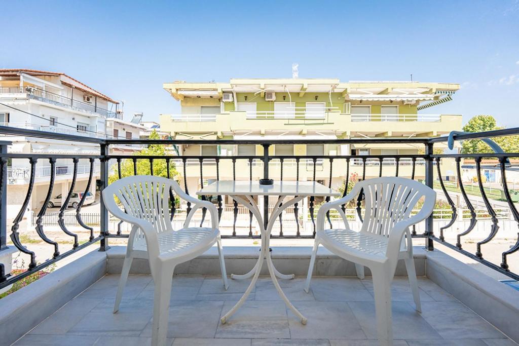 Dionisos Apartments Paralia Dionysiou Quarto foto