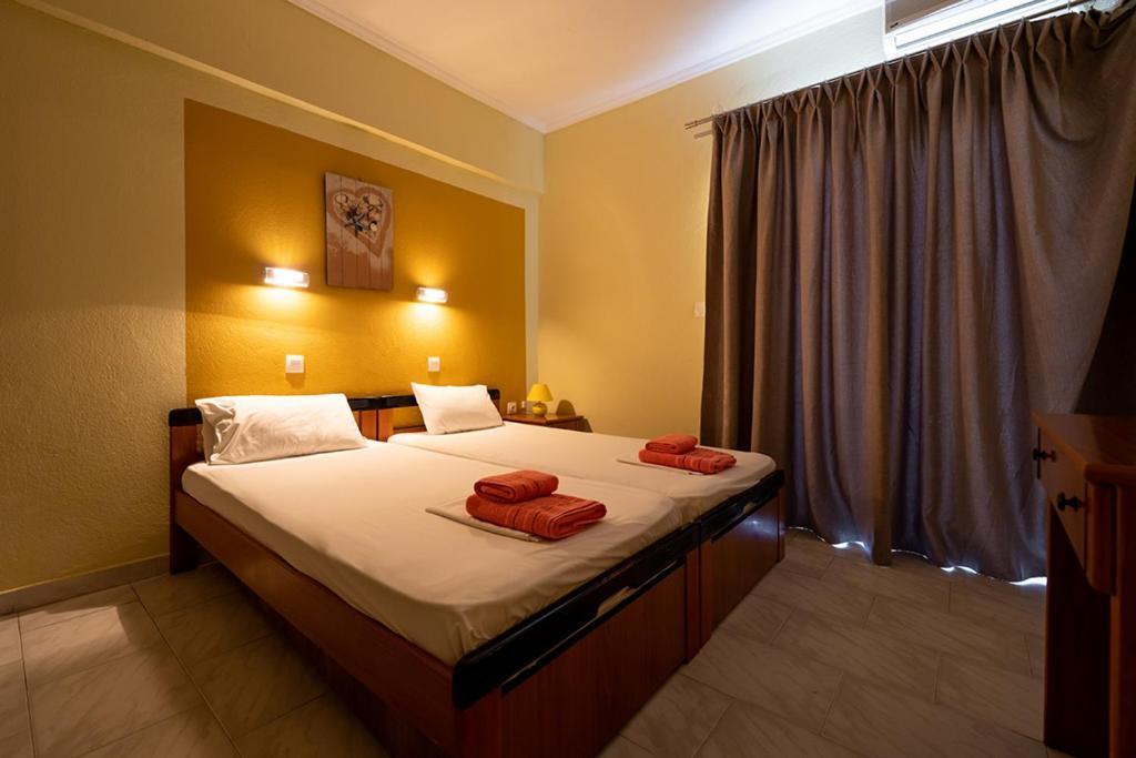 Dionisos Apartments Paralia Dionysiou Quarto foto