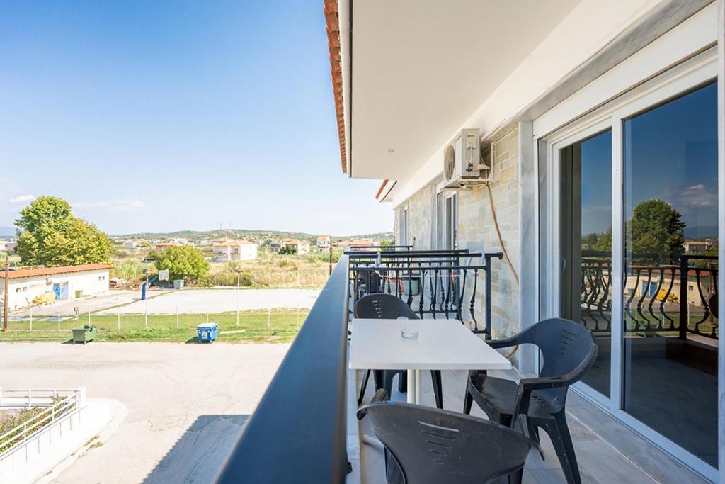 Dionisos Apartments Paralia Dionysiou Quarto foto