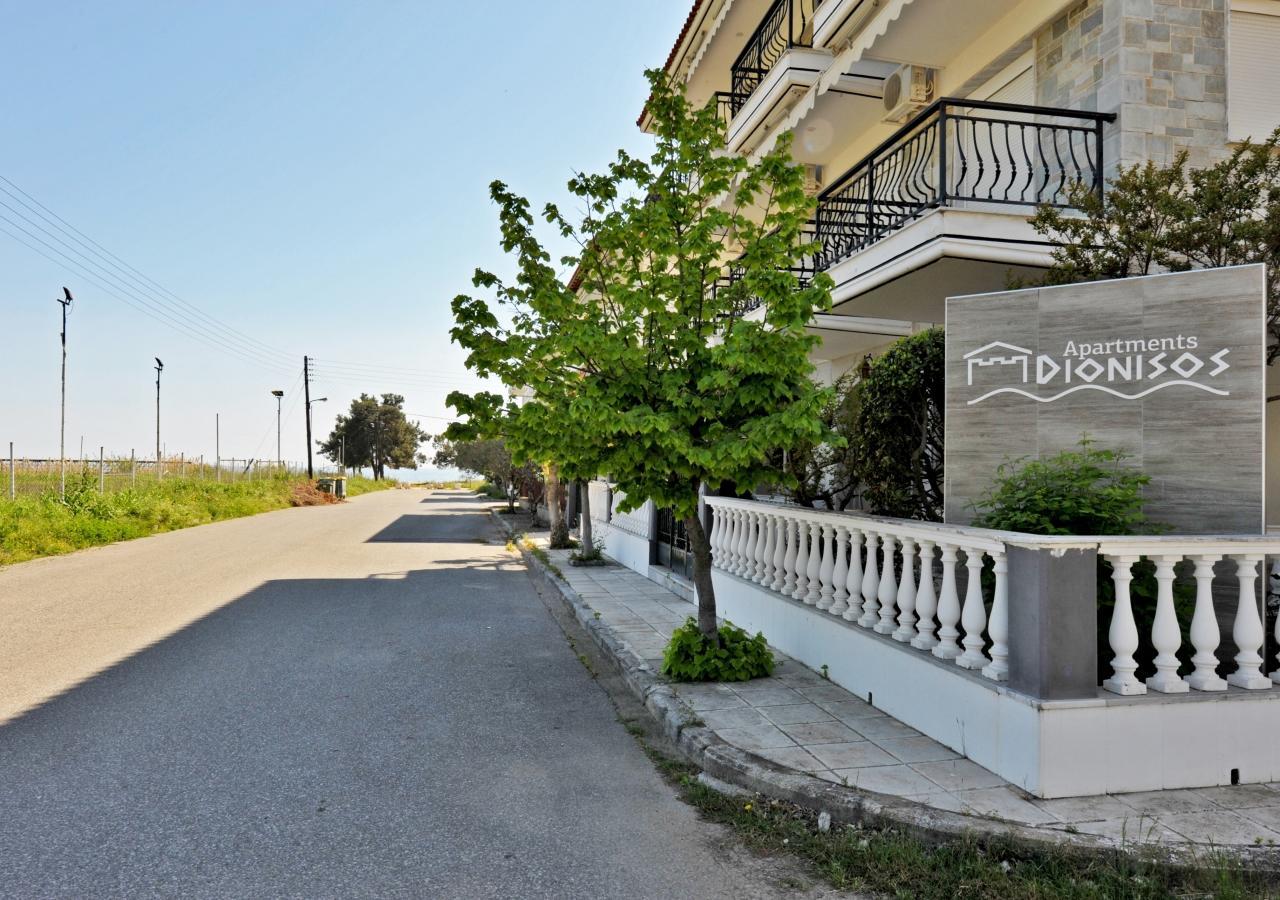 Dionisos Apartments Paralia Dionysiou Exterior foto